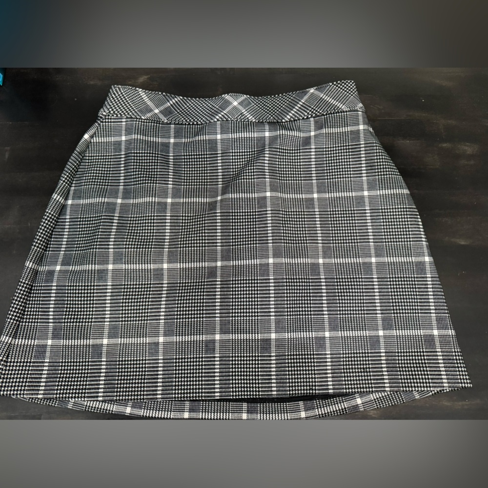 Spanx plaid mini skirt with built-in shorts for support tummy control s